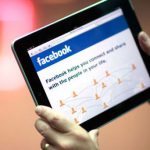 Cách xem lại bài viết đã lưu trên Facebook